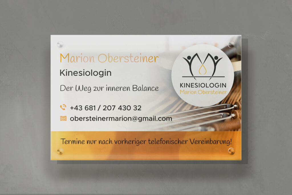Bild Mockup Kinesiologin Marion Obersteiner Firmenschild